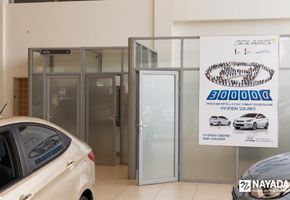 Двери в проекте Автокомплекс РЕГИНАС - официальный представитель «HYUNDAI»