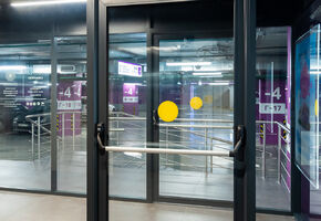 Двери NAYADA-Vitero в проекте Nayada установила противопожарные и офисные перегородки в МФК «Щёлковский»