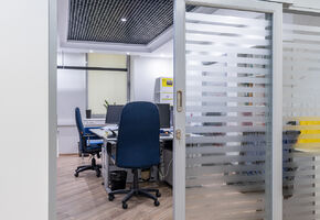 Двери VITRAGE I,II в проекте Проект Nayada по установке офисных перегородок в ЗАО Кселла Аэроблок центр