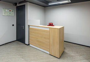 Стойки reception в проекте Проект Nayada по установке офисных перегородок и дверей в Технониколь