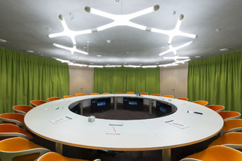 Фото Тренды в проектировании офисных интерьеров – есть ли они? NAYADA приглашает на мастер-класс Николая Миловидова (UNK project)
