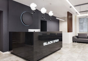 Стойки reception в проекте Black Star