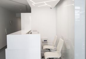 Стойки reception в проекте Интерьер стоматологического центра