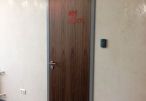 Шпонированные двери Regina в проекте Инвестстрой, ООО