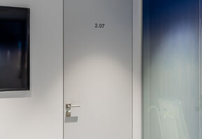 Двери NAYADA-Stels в проекте Проект Nayada в офисе крупной компании