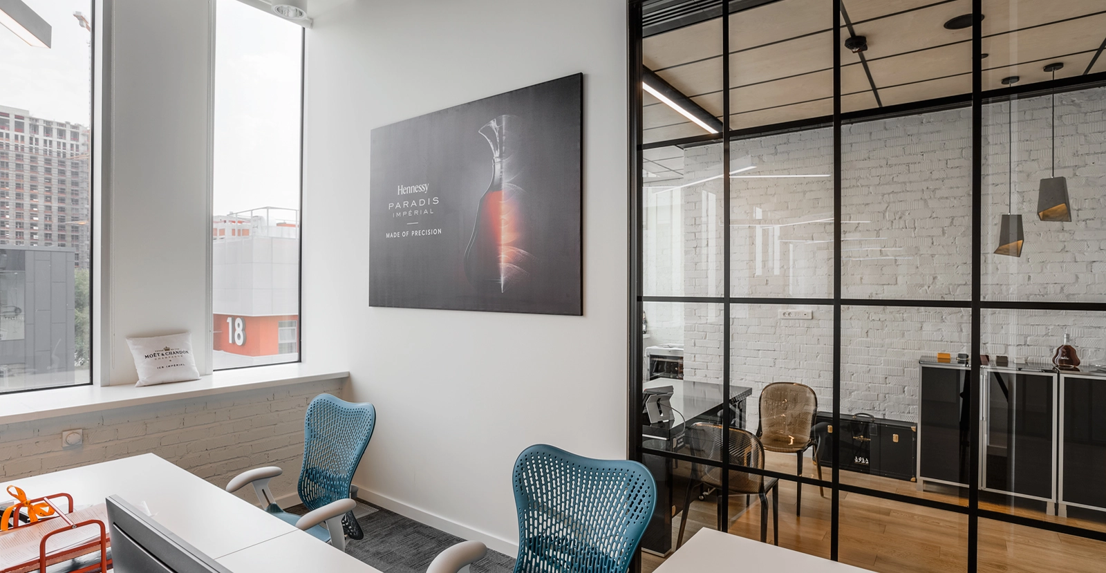 Фото проекта: Moёt Hennessy. Изображение № 13