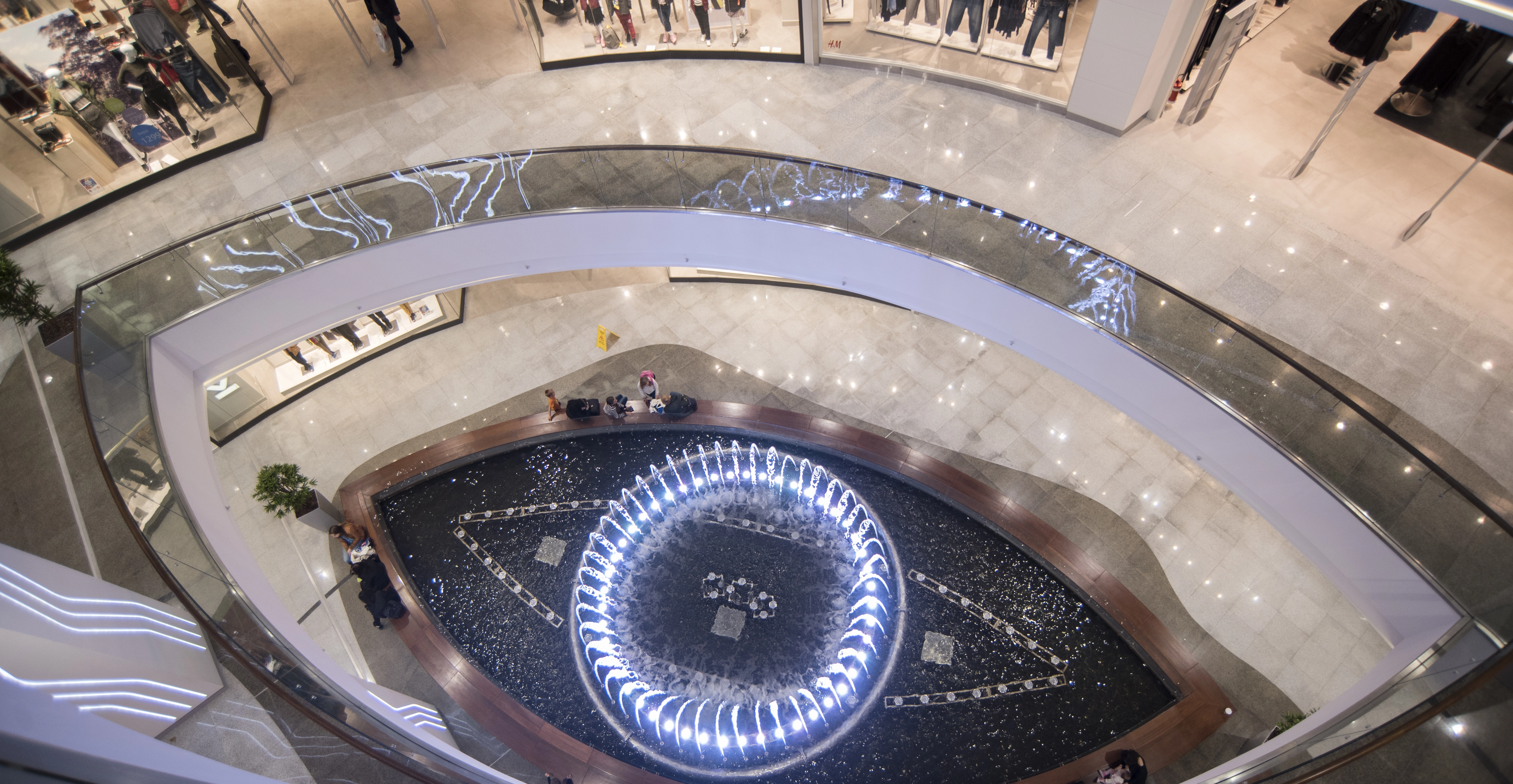 Фото проекта: ТРЦ Океания. Изображение № 19