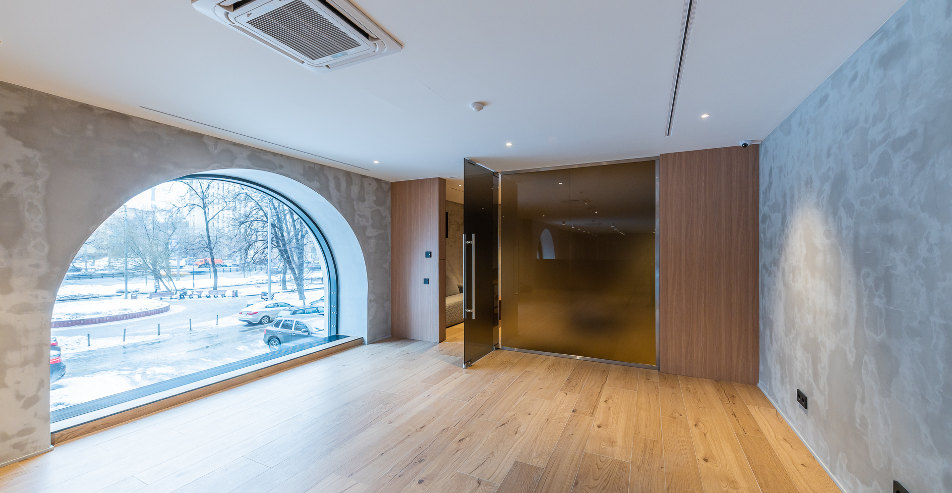 Фото проекта: Проект Nayada по установке системы перегородок в салон груминга. Изображение № 5