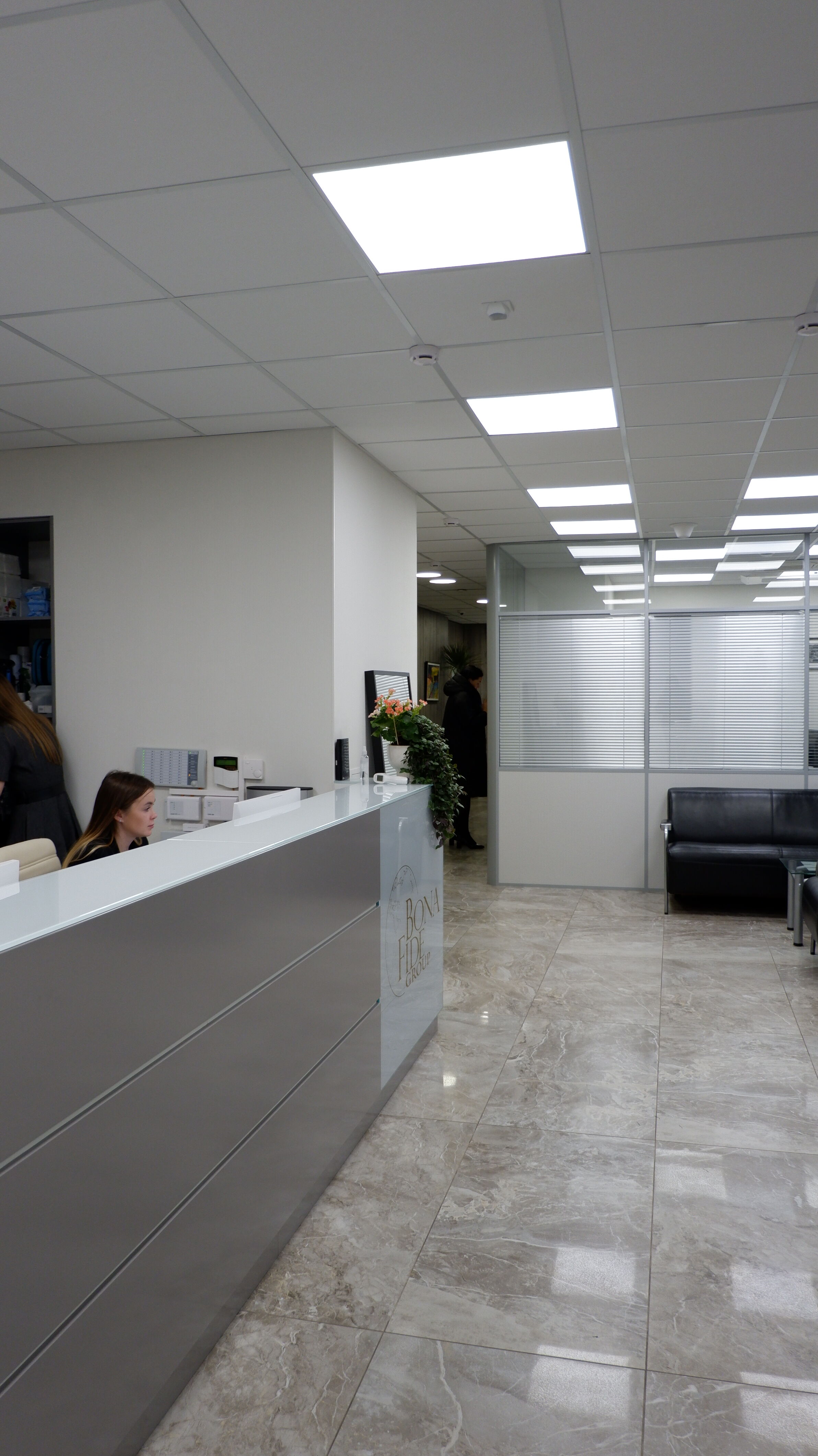 Стойки reception. Изображение №12