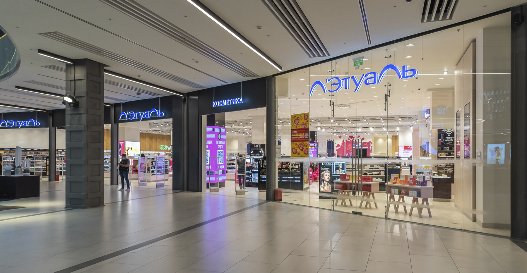 Фото проекта: Остекление атриума и лифтовых шахт в ТРЦ Европолис. Изображение № 5