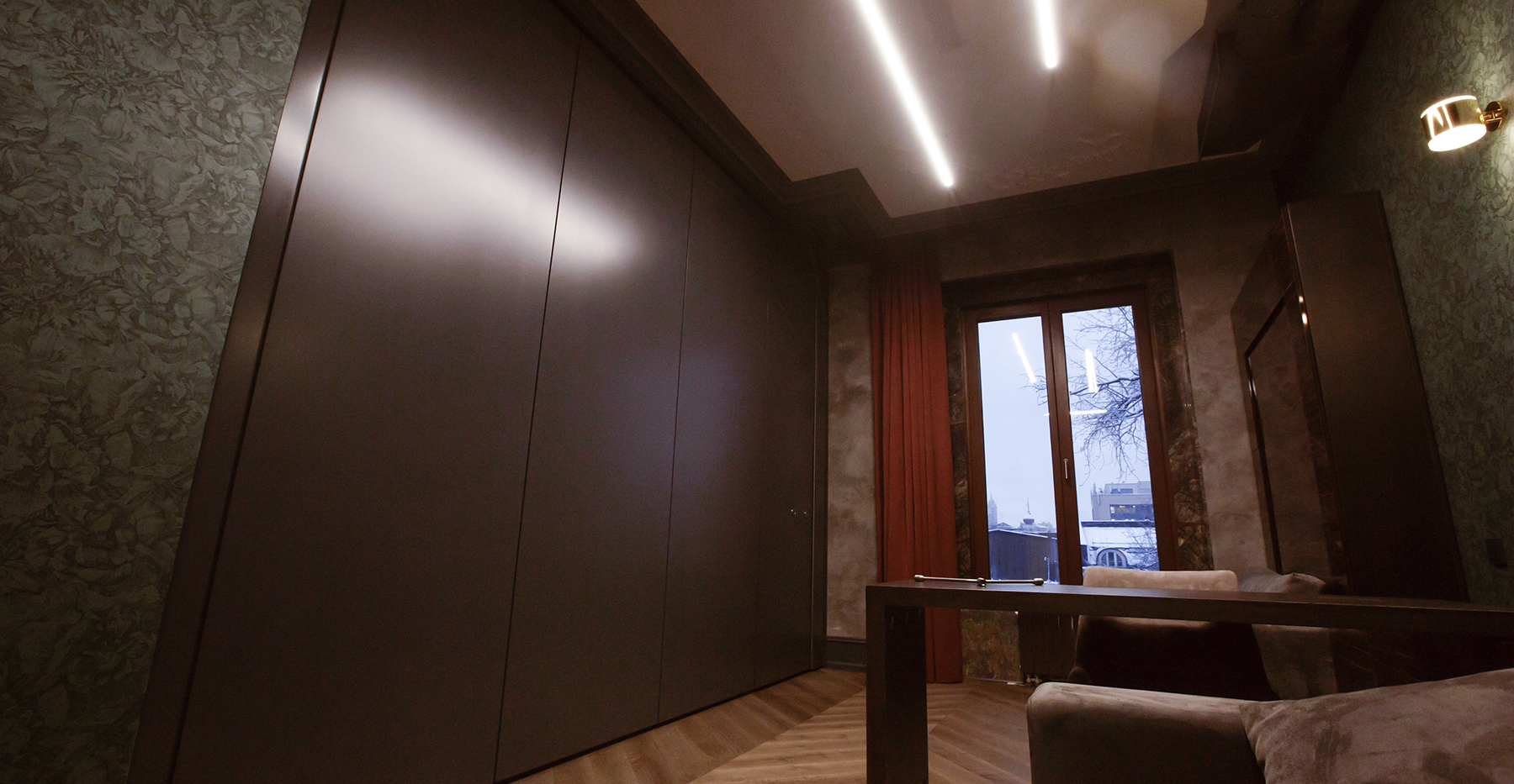 Фото проекта: Проект Nayada по установке раздвижных перегородок в элитных апартаментах. Изображение № 4