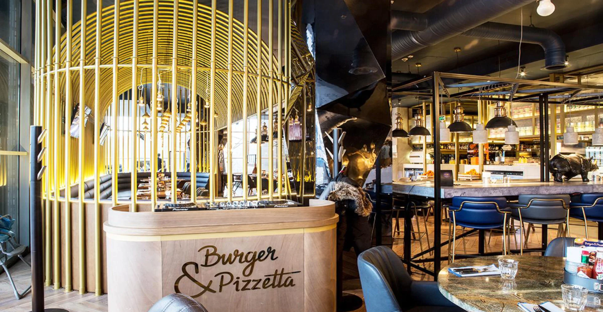 Фото проекта: Ресторан Burger&Pizzetta. Изображение № 1