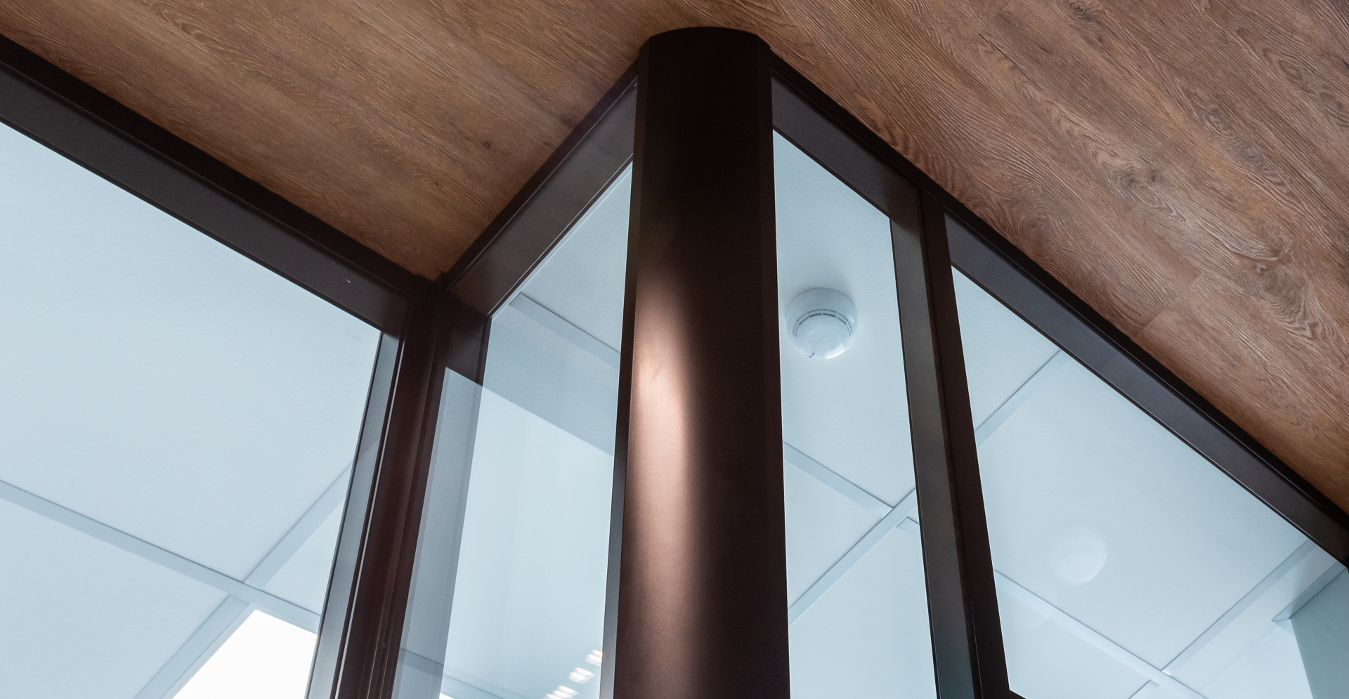 Фото проекта: Проект Nayada в стоматологии по установке NAYADA-Twin и NAYADA-Magic. Изображение № 6