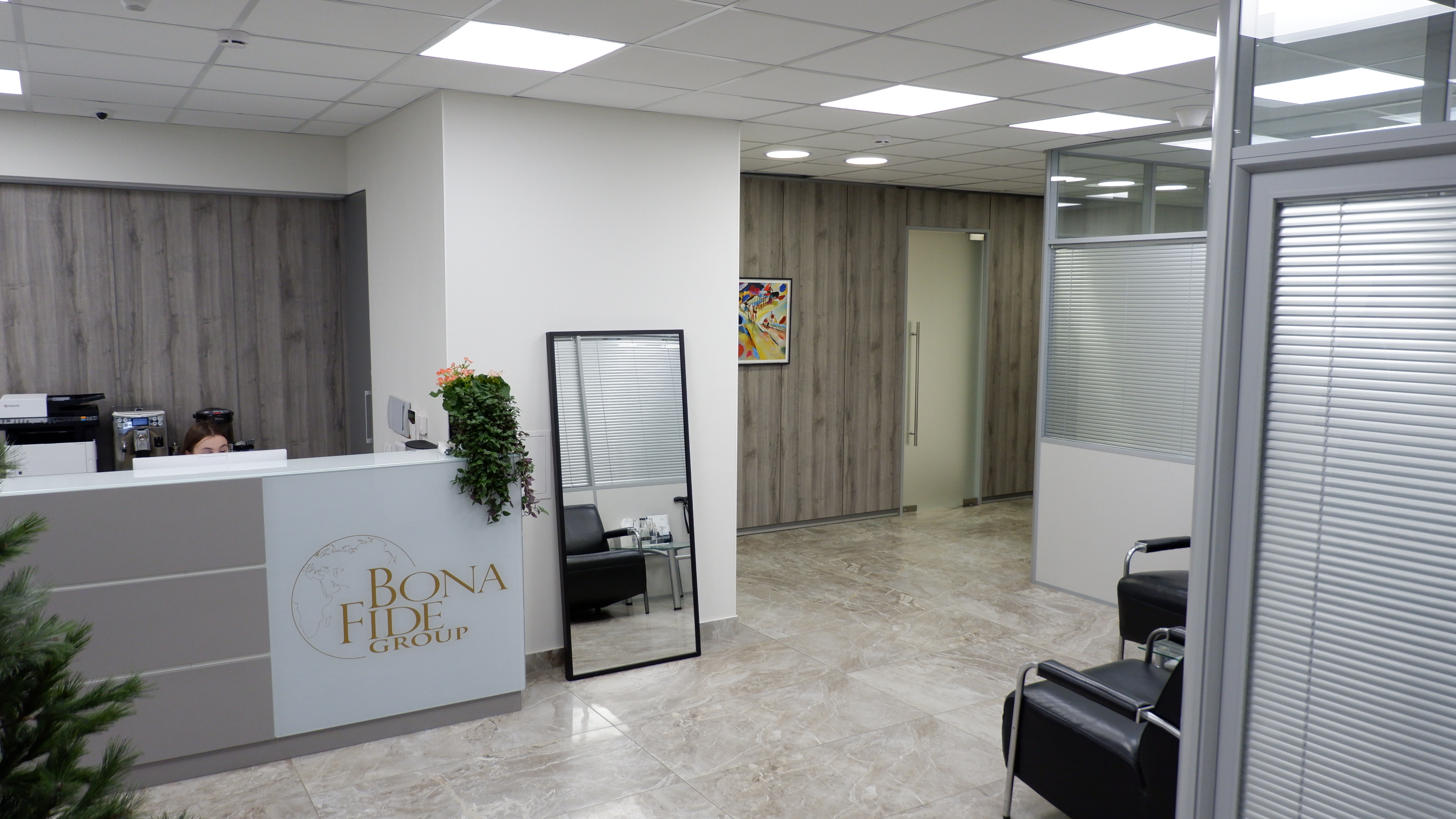 Стойки reception. Изображение №4