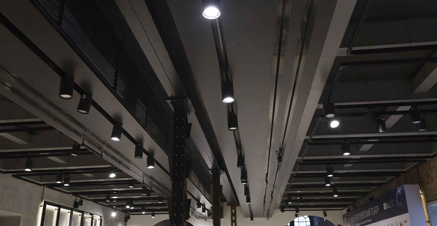 Фото проекта: Театр им. Станиславского. Изображение № 6