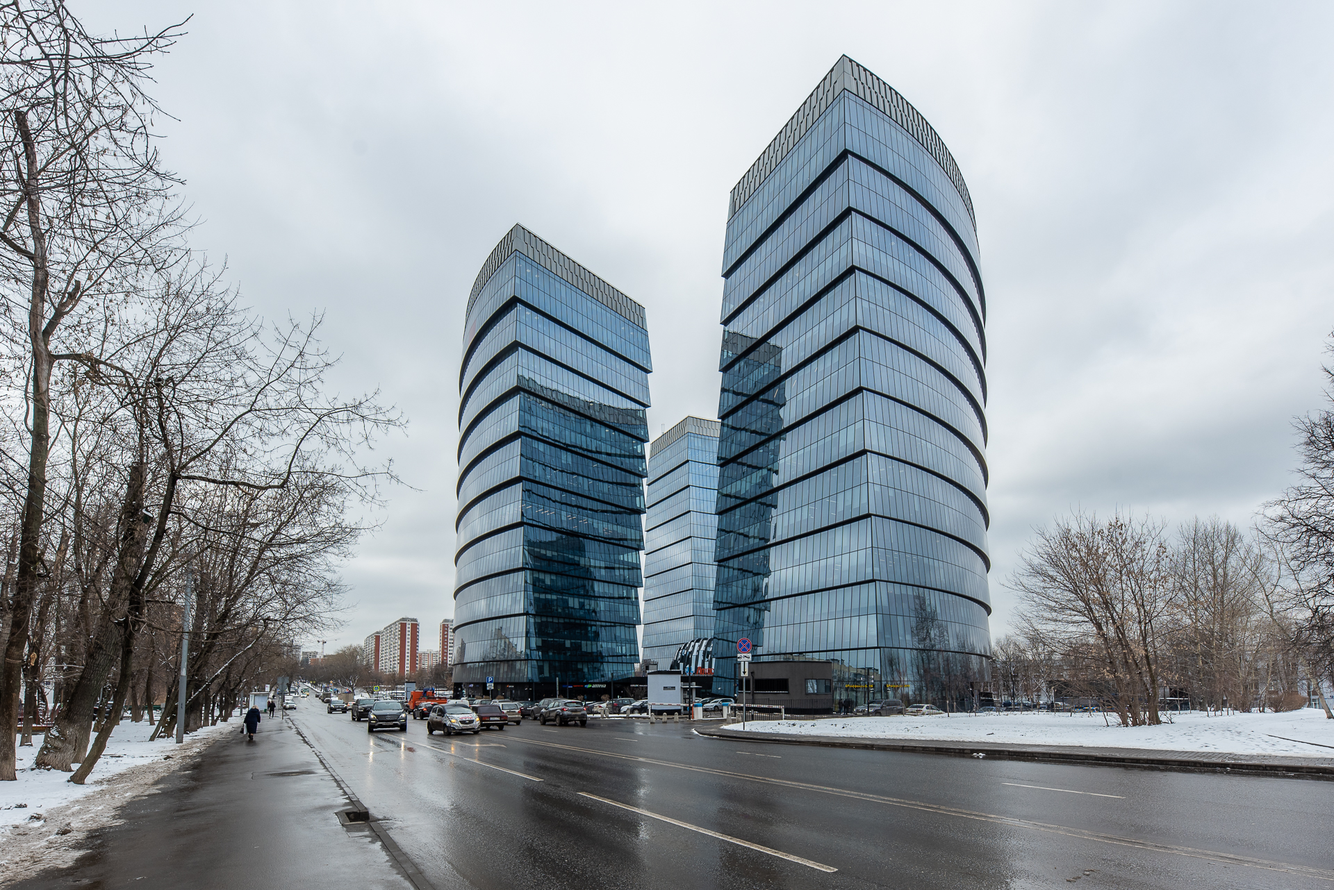 Nayada установила перегородки NAYADA-Twin в «Лотос»