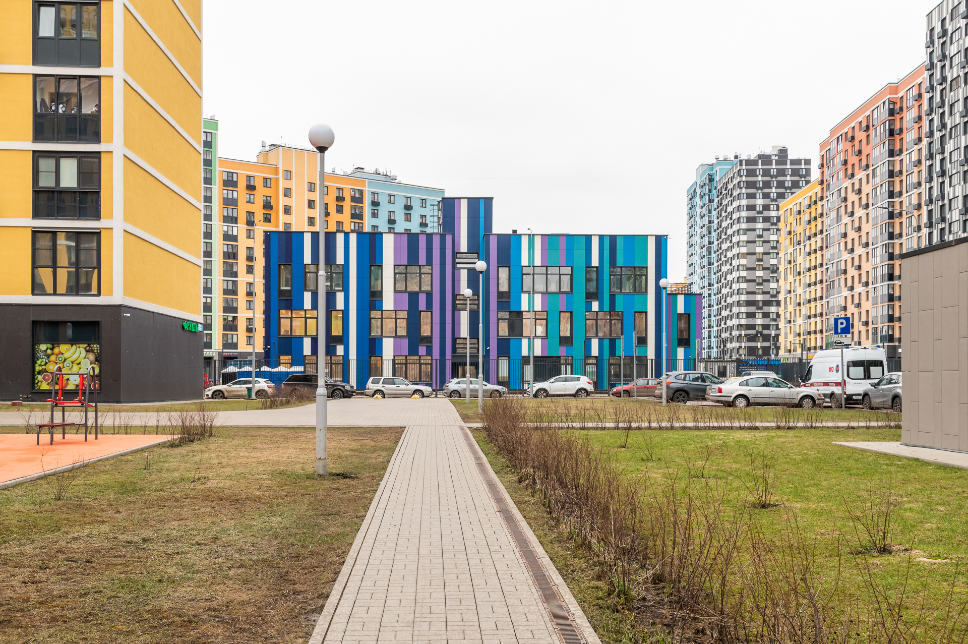 Nayada установила раздвижные перегородки в детский сад «Лучи» 
