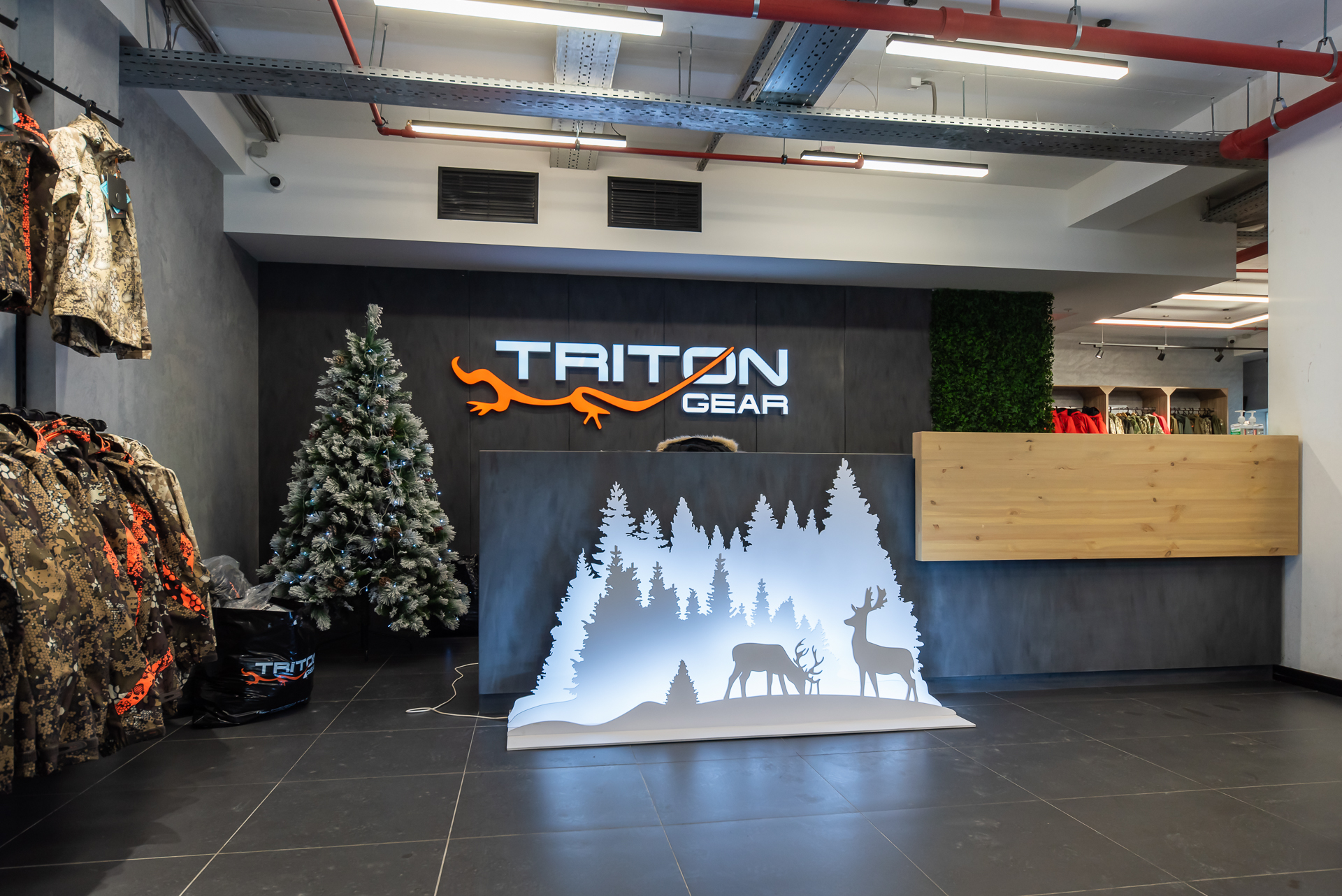 Nayada установила перегородки NAYADA-Standart в офисе TRITONGEAR